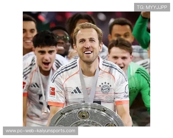 凯恩大范围转移制造边路机会，热刺战术灵活度拉满