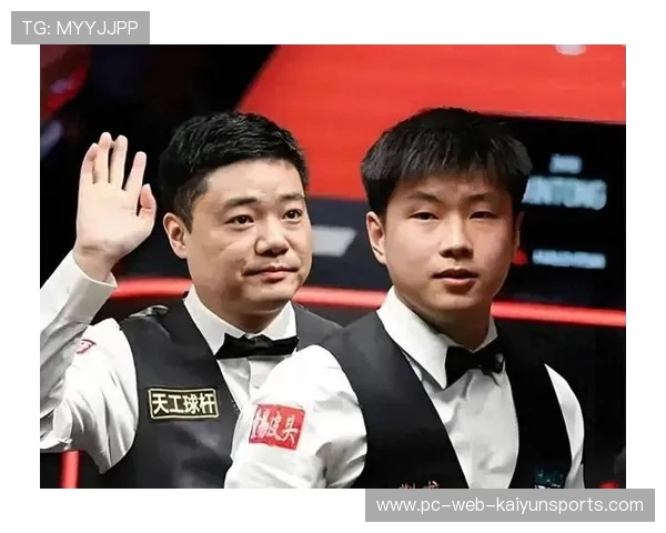 中国斯诺克军团强势晋级，丁俊晖、赵心童领衔进16强。，中国斯诺克冠军选手