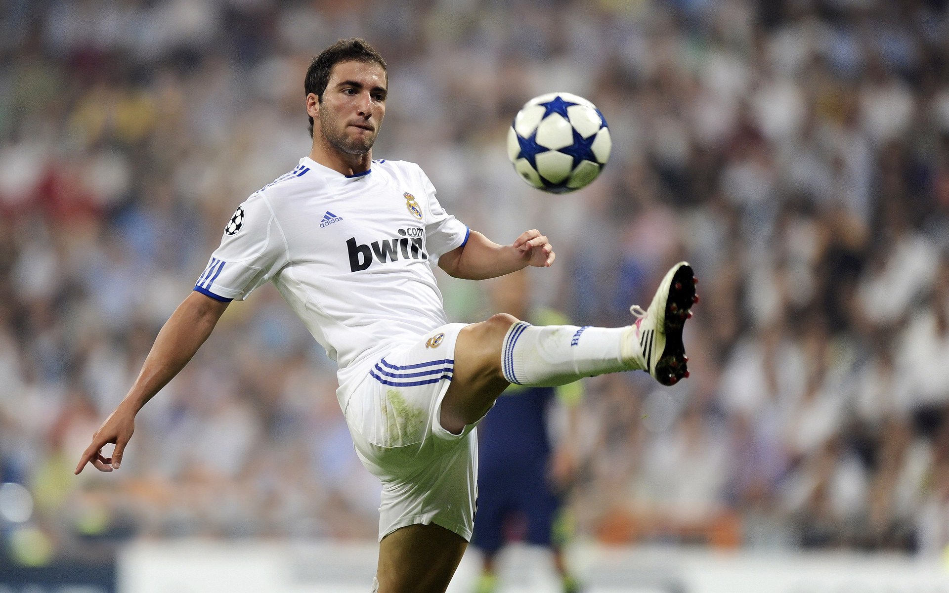 足球投资机会分析，足球赛投资